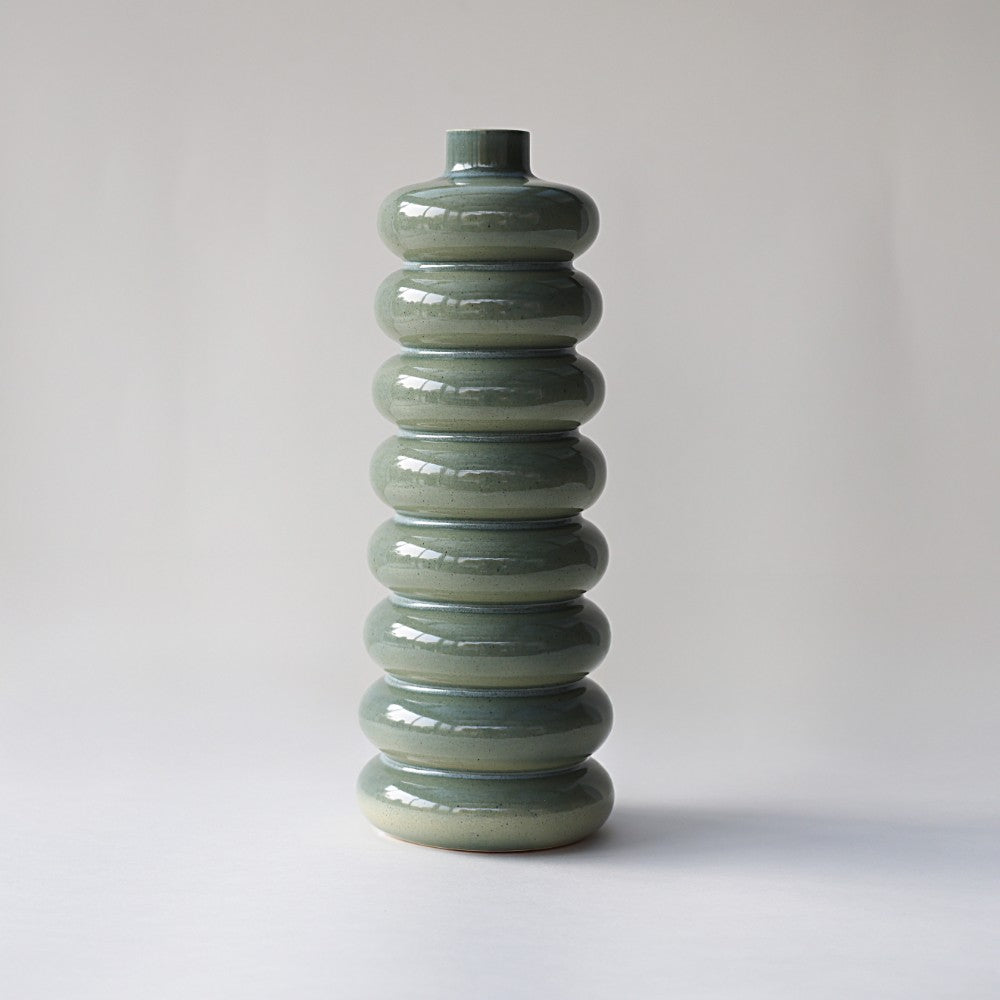 Ringed Glaze Vase – Sculpted