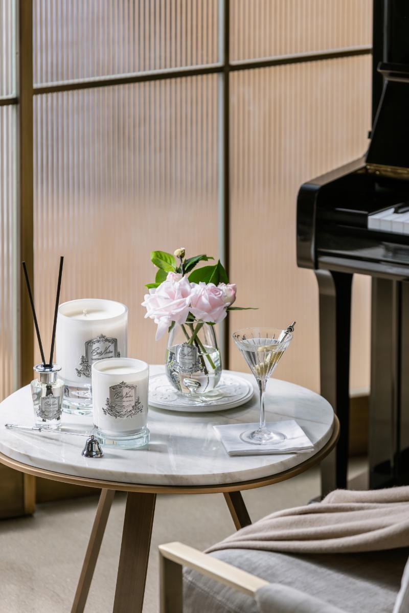 Cote Noire Candles - Silver badging