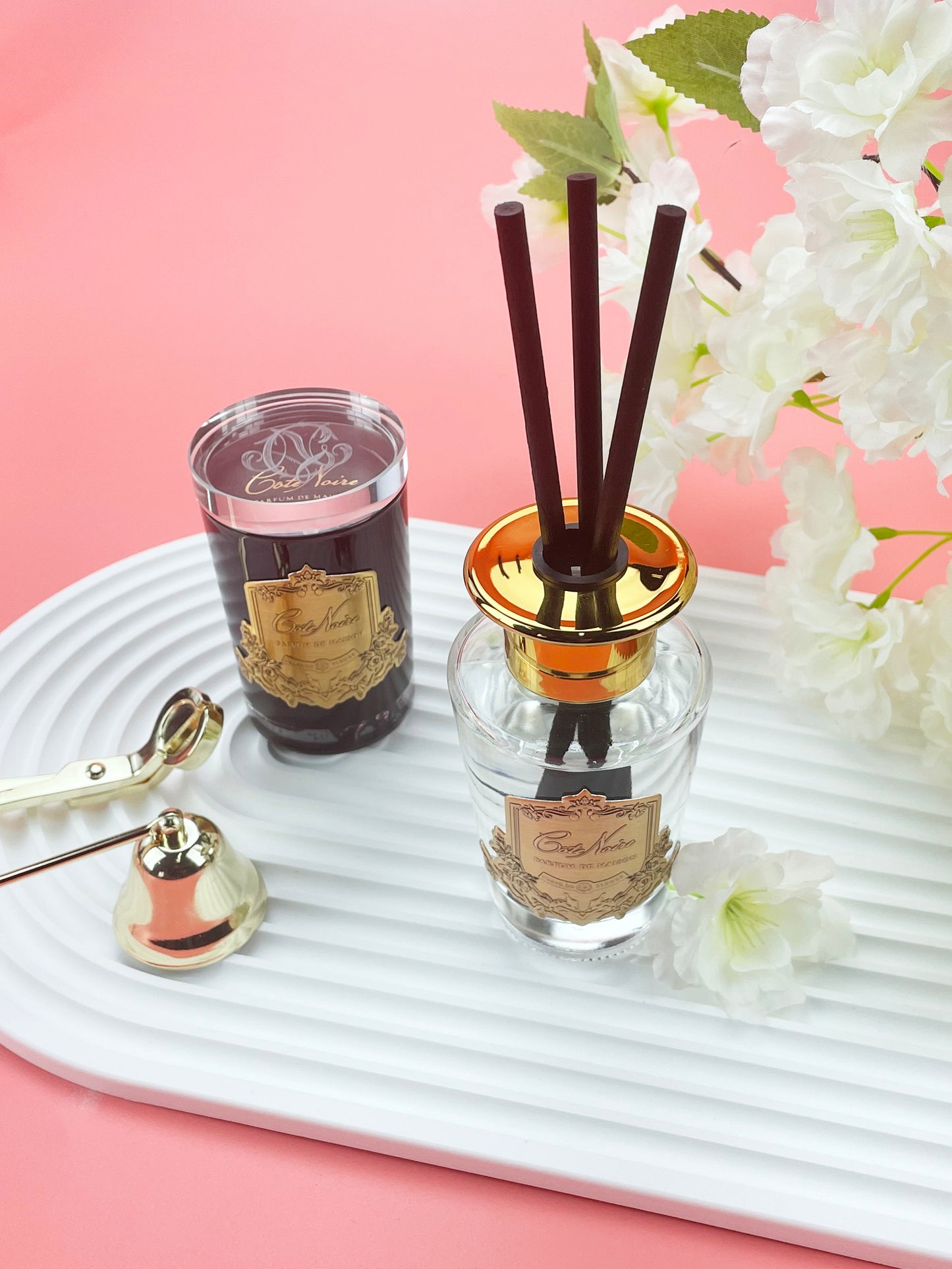 Luxury Gift set with Black candle, Snuffer, Wick trimmer & Diffuser-Gold Badging