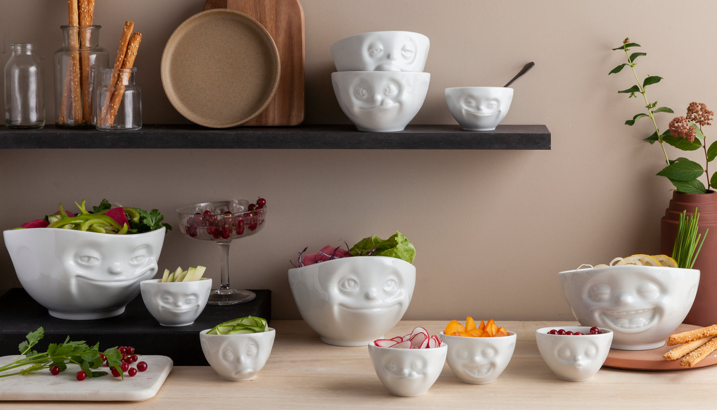 Grinning White Bowl