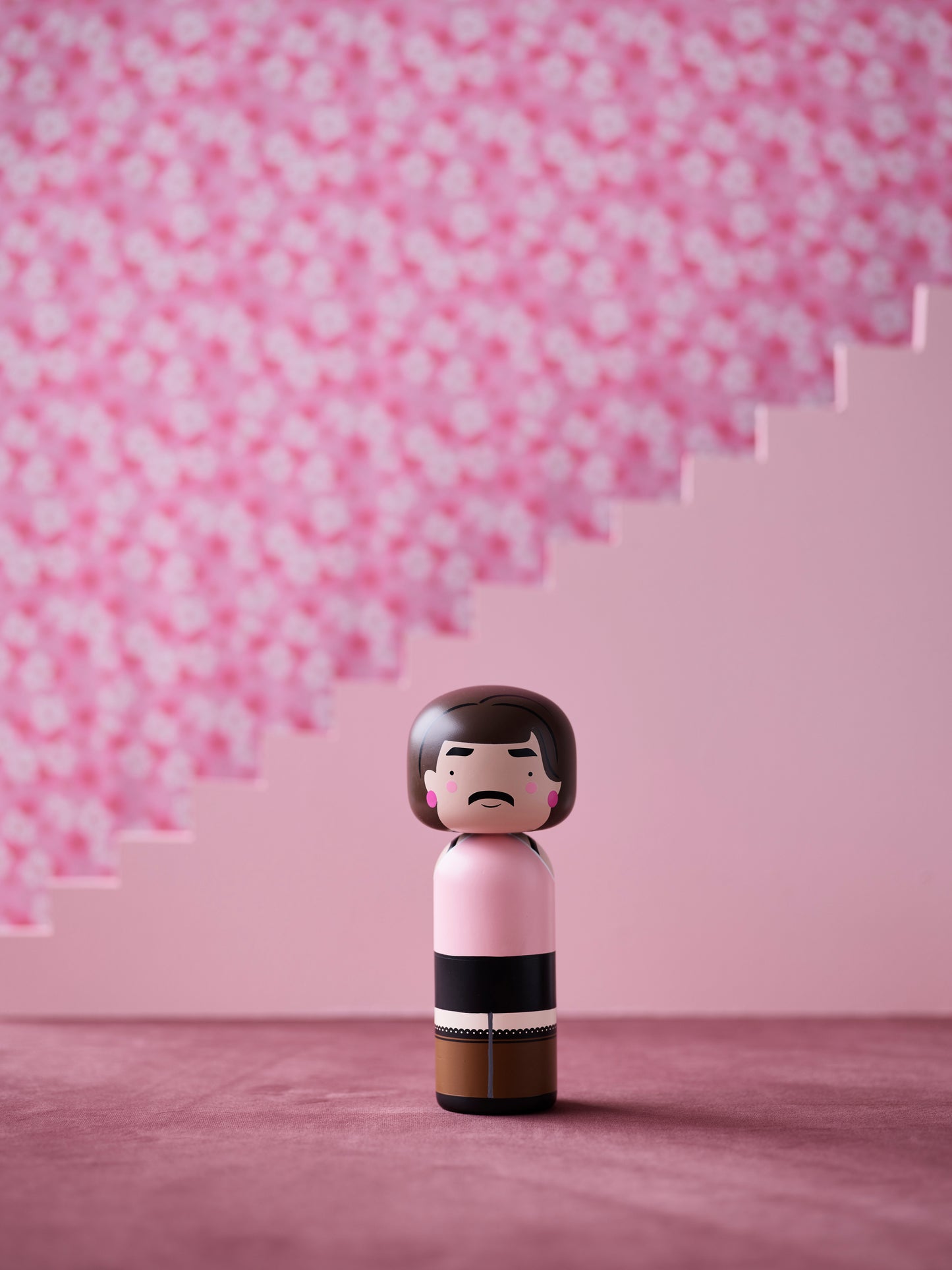 Kokeshi | Freddie Mercury. I Want To Break Free