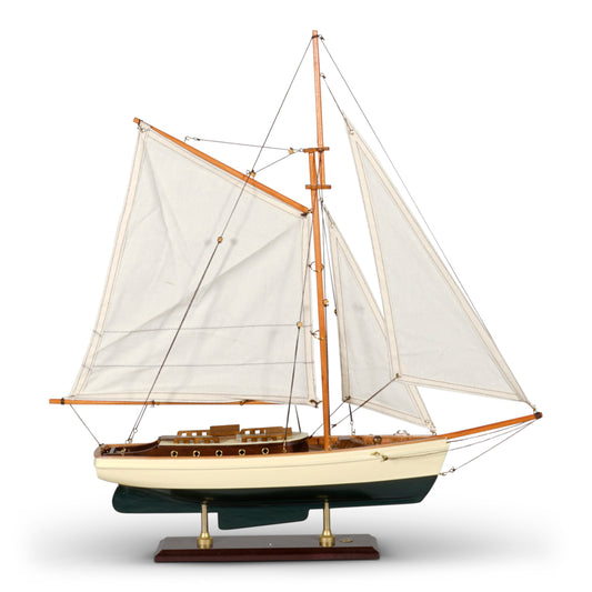 1930s Classic Yacht, Large