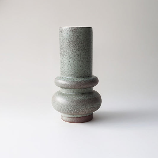 Ringed Glaze Vase – Double Loop