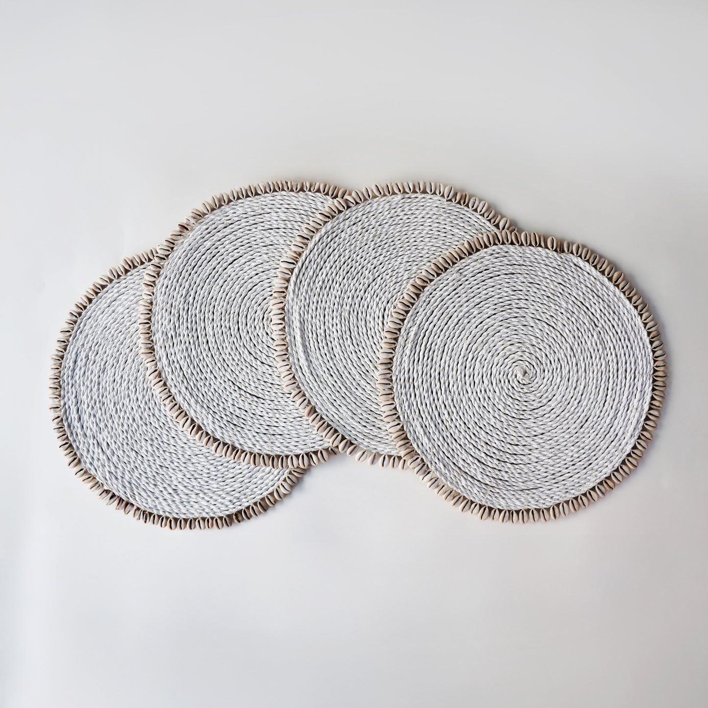 Seagrass Shell Round Placemat