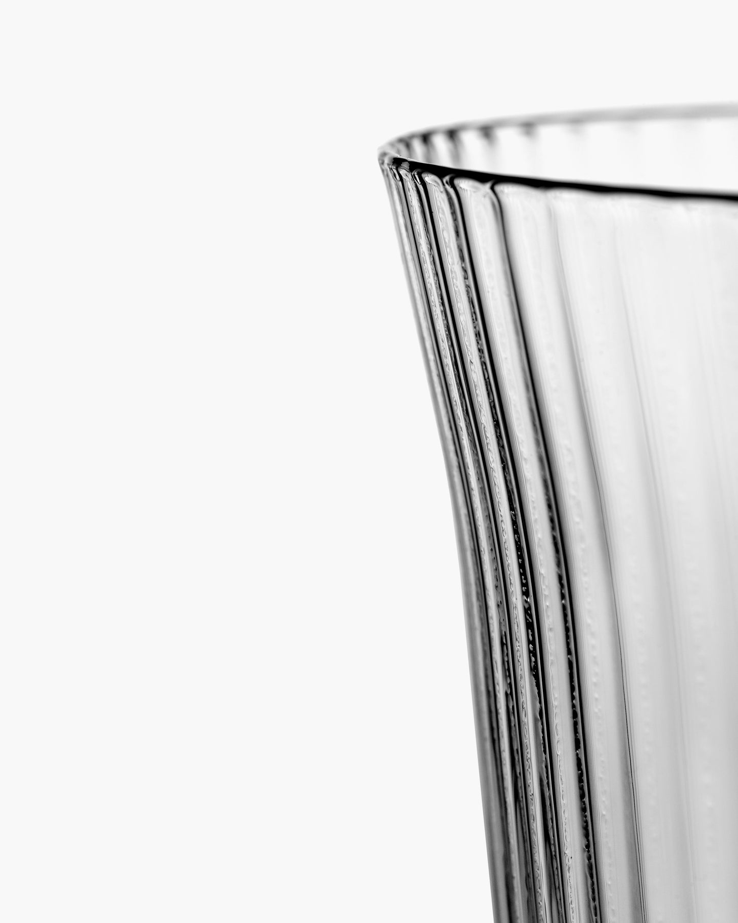 Inku Large Tumbler  Transparent Ribbed Glasses  Set of 4