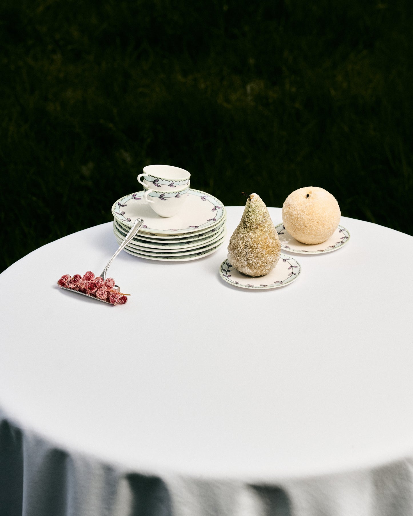 Blossom Milk Dessert Plates Set of 2