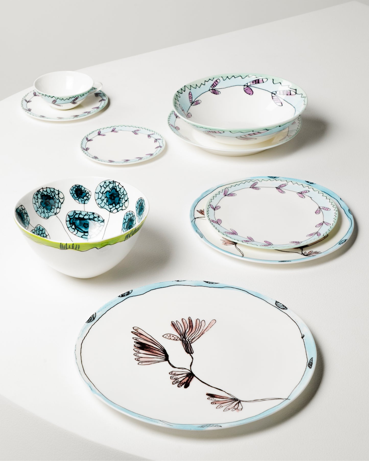 Blossom Milk Starter Plates  Set of 2