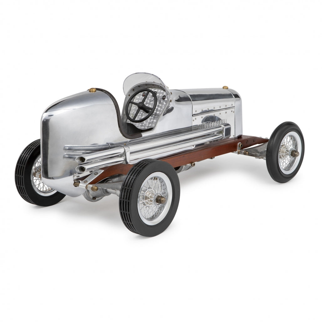 Bantam Midget, 19