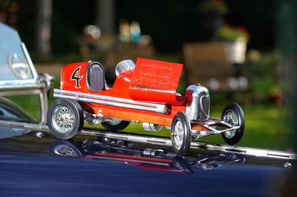 Bantam Midget, Red