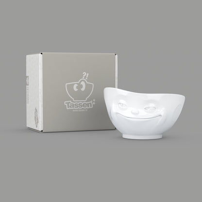 Grinning White Bowl